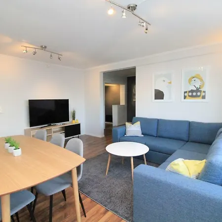 Nordic Host - Aurora City Center Apartment